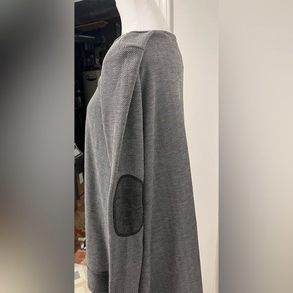 Anthropologie tunic new with tags . No damage smoke free home clean - Picture 2 of 7